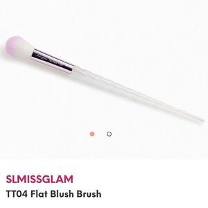 NEW … SLMISSGLAM TT04 Flat Blush Brush